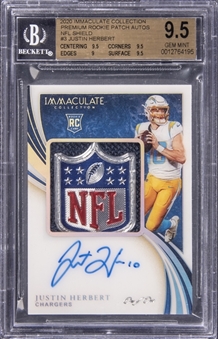 2020 Panini Immaculate Collection Premium Rookie Patch Autographs NFL Shield #3 Justin Herbert Signed NFL Shield Patch Rookie Card (#1/1) - BGS GEM MINT 9.5/BGS 10